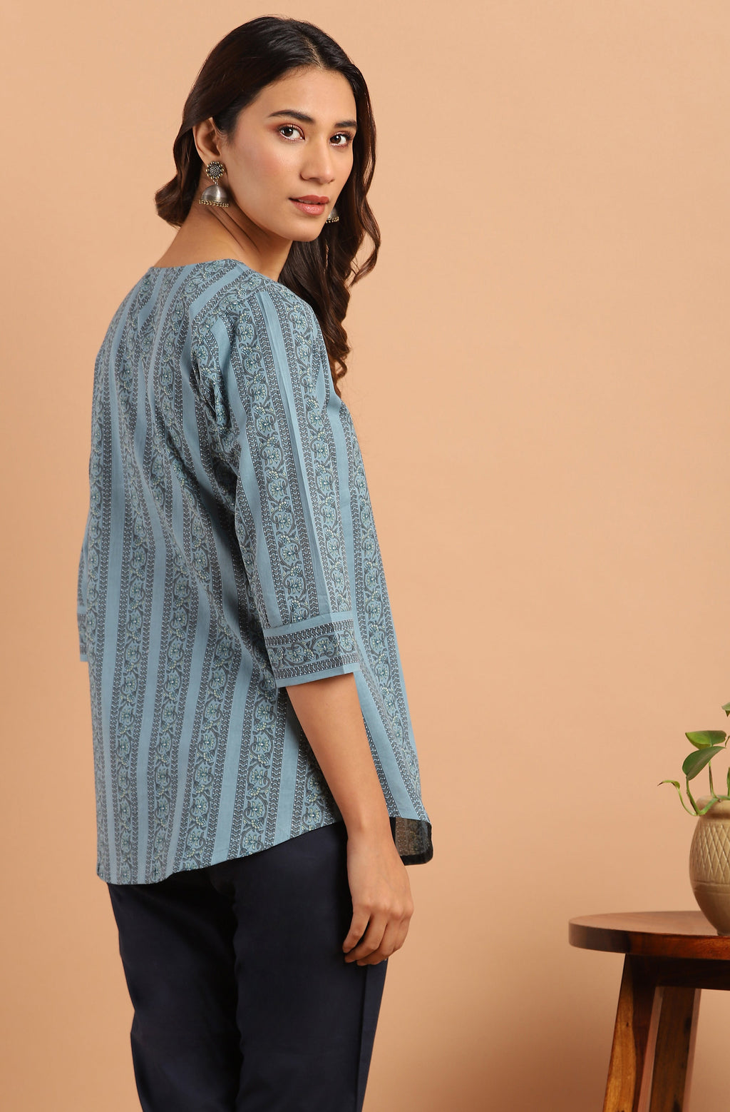 Janasya Women's Blue Cotton Floral Print Straight Tunic | Grocsy