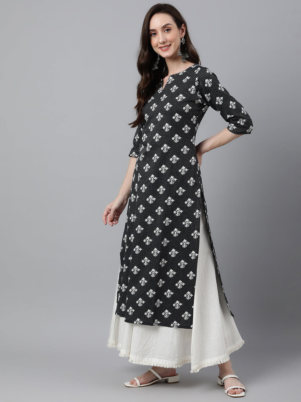 Janasya Women's Black Cotton Floral Printed Casual Straight Kurta | Grocsy