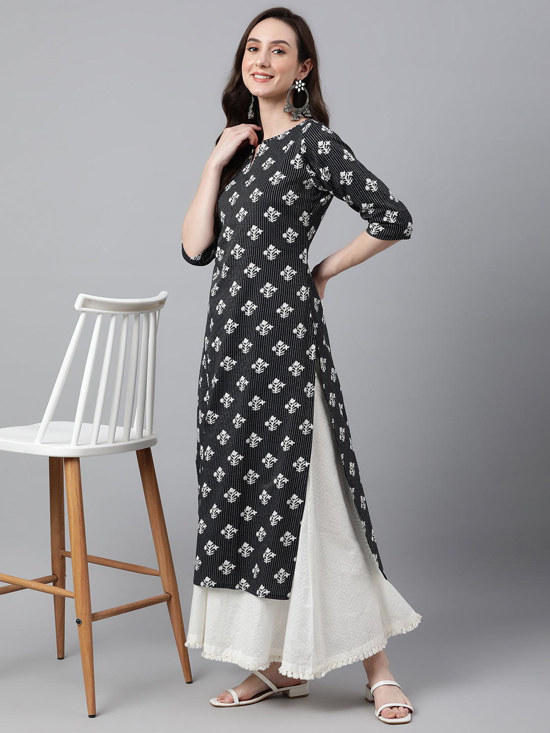 Janasya Women's Black Cotton Floral Printed Casual Straight Kurta | Grocsy