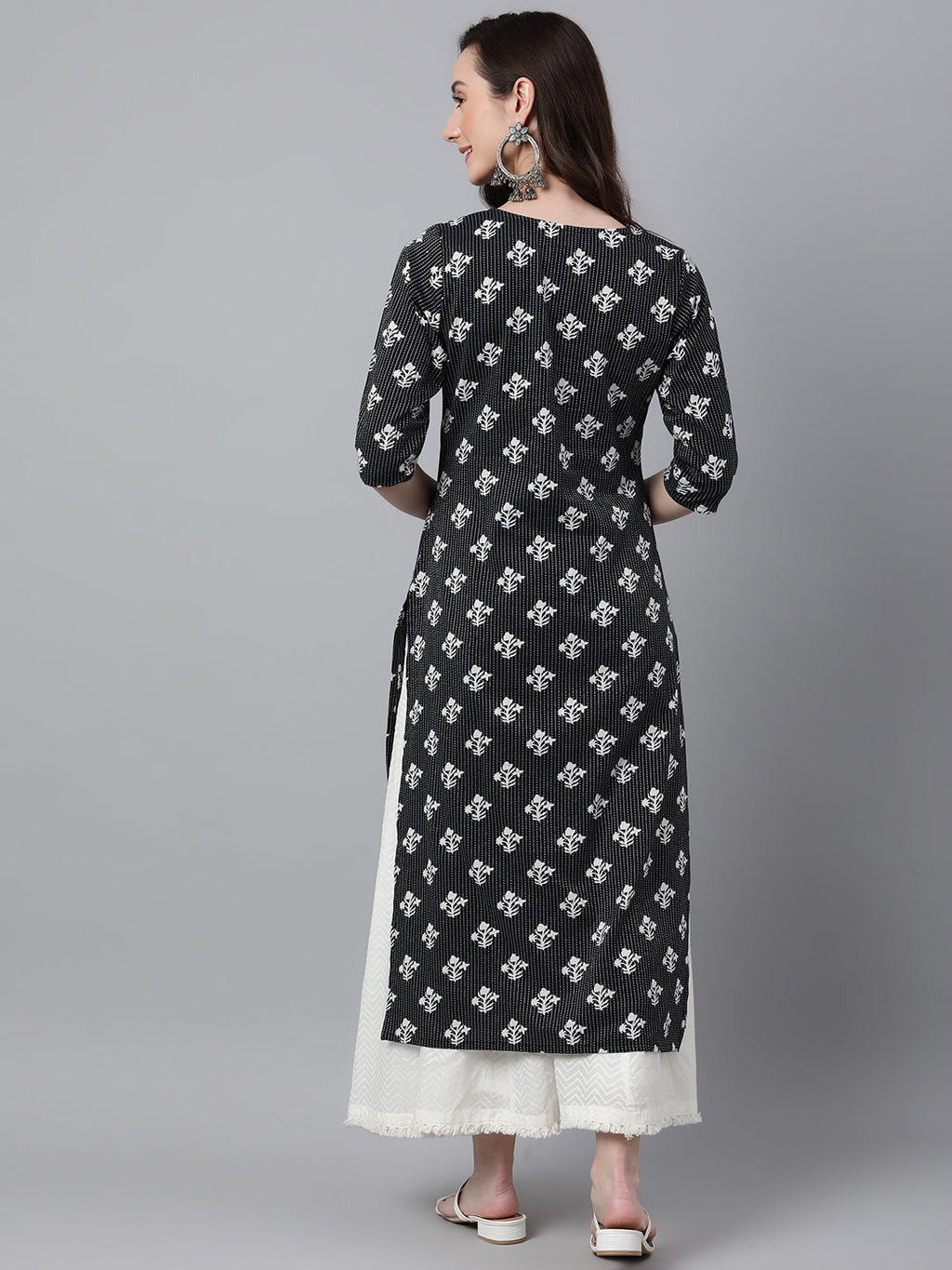 Janasya Women's Black Cotton Floral Printed Casual Straight Kurta | Grocsy