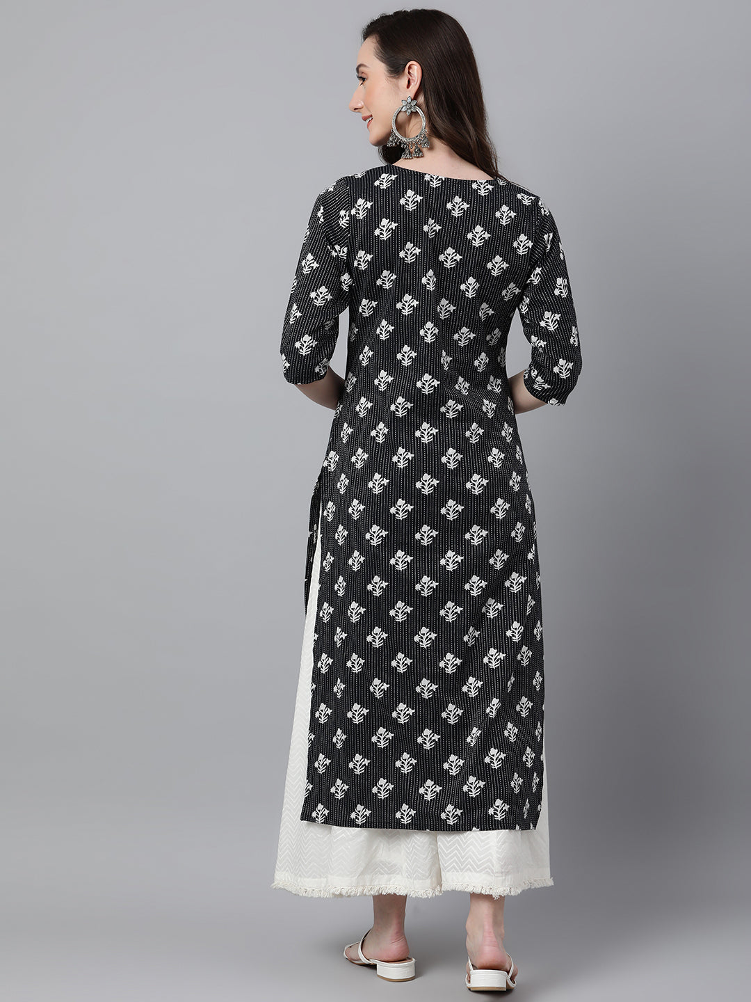 Janasya Women's Black Cotton Floral Printed Casual Straight Kurta | Grocsy