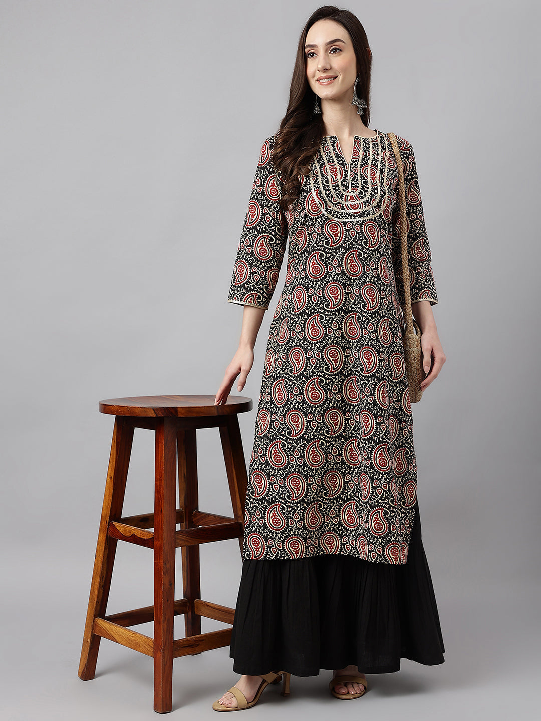 Janasya Women's Black Cotton Paisley Printed Casual Straight Kurta | Grocsy
