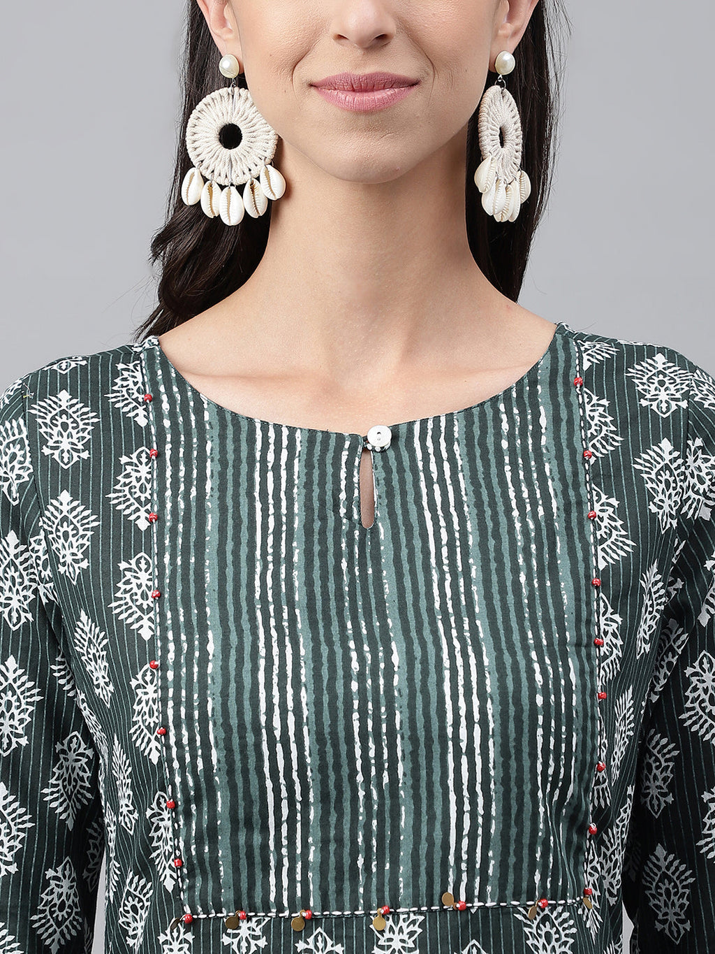 Janasya Women's Dark Green Cotton Ethnic Motifs Casual Straight Kurta | Grocsy