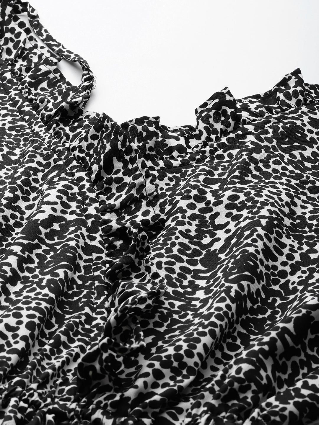 Jainish Women's Printed crop top with frills - Black | Grocsy