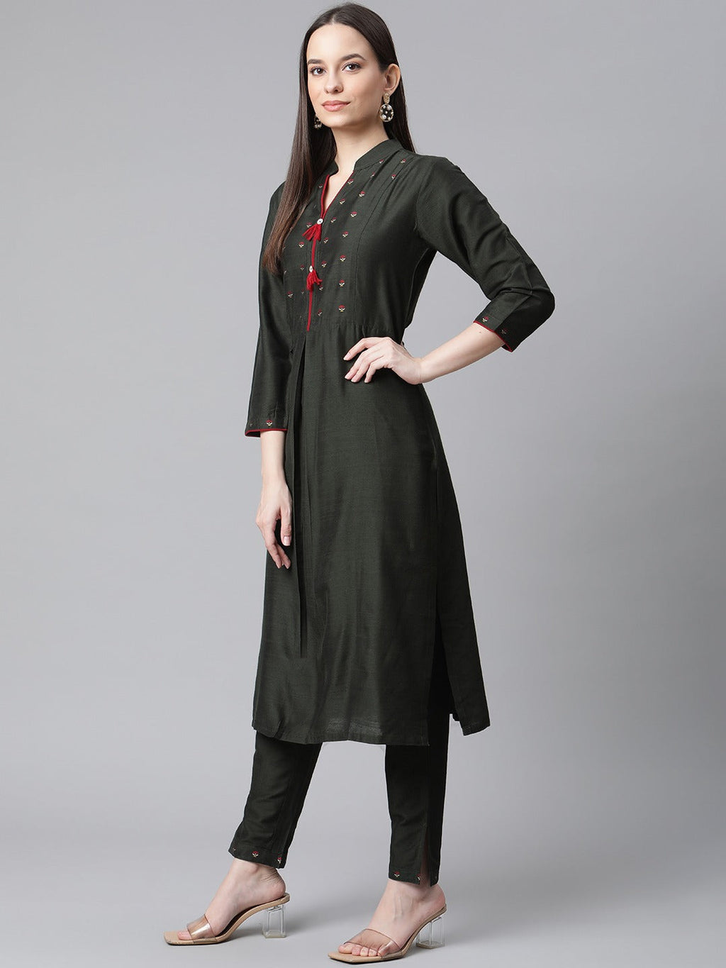 Jompers Women Green Regular Kurta with Trousers & With Dupatta (Green) | Grocsy