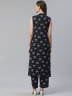 Jompers Women Black & White Floral Printed Kurta with Palazzos | Grocsy