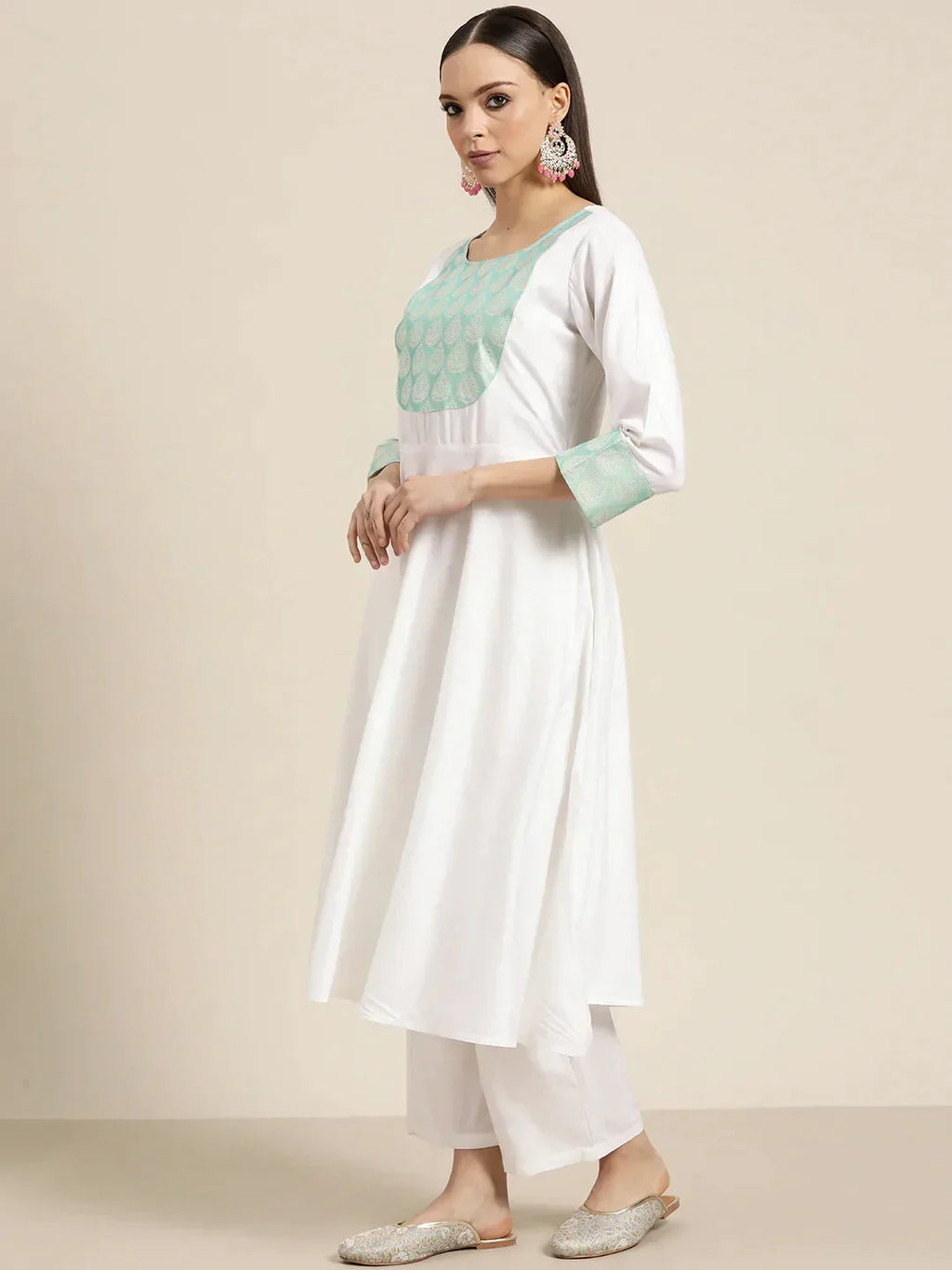 Jompers Women's Yoke Design Jacquard Kurta with Palazzos & Dupatta - Off-White | Grocsy