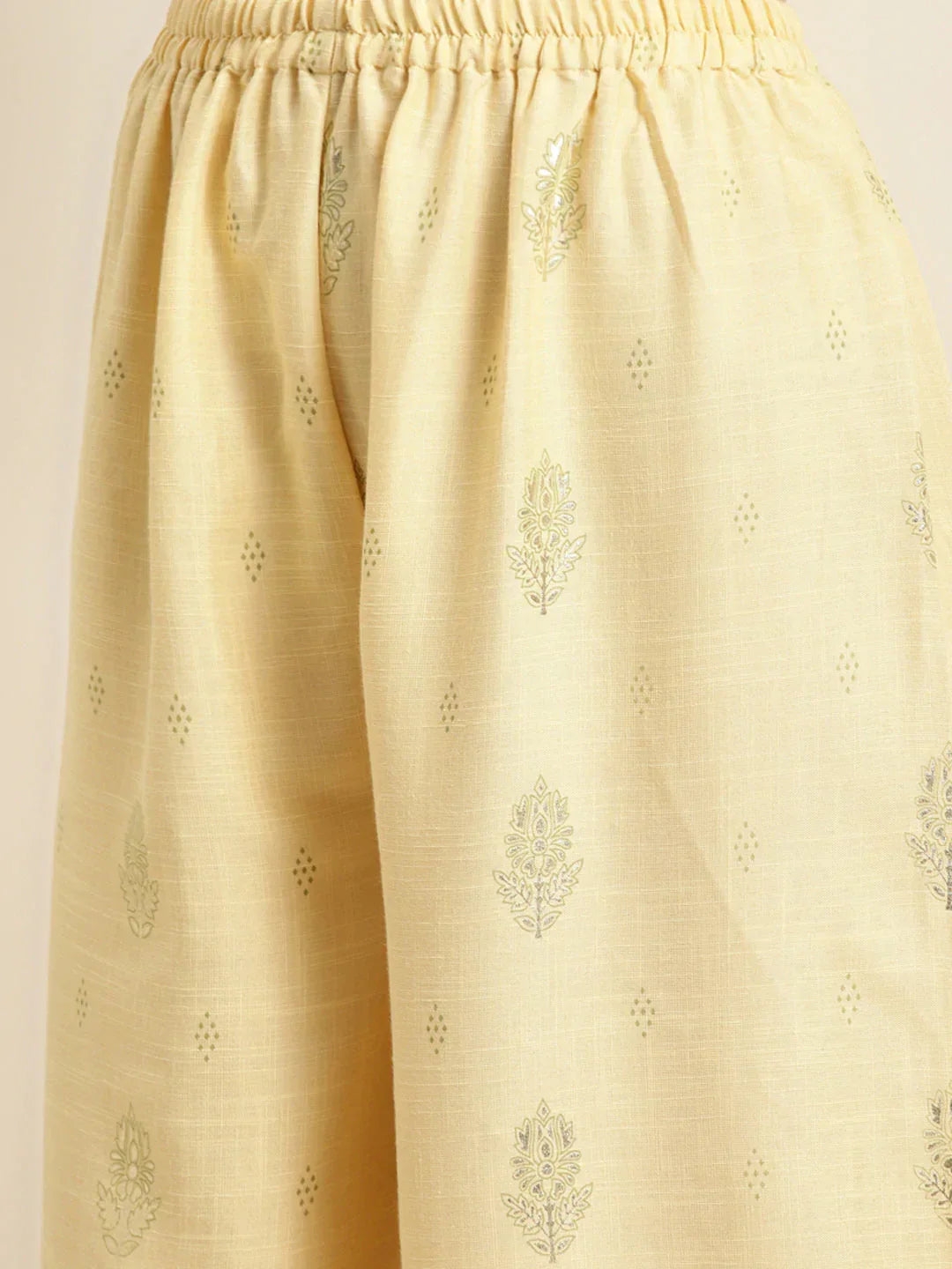 Jompers Women's Gotta Patti Kurta with Palazzos & Dupatta - Green | Grocsy
