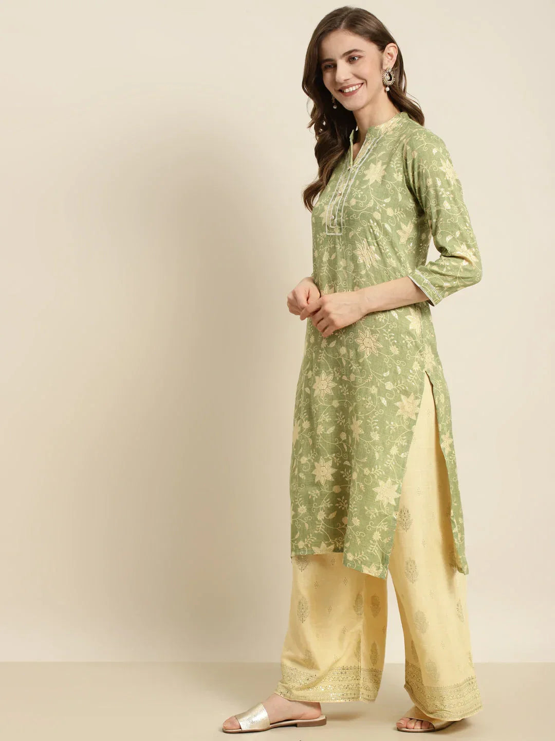 Jompers Women's Gotta Patti Kurta with Palazzos & Dupatta - Green | Grocsy