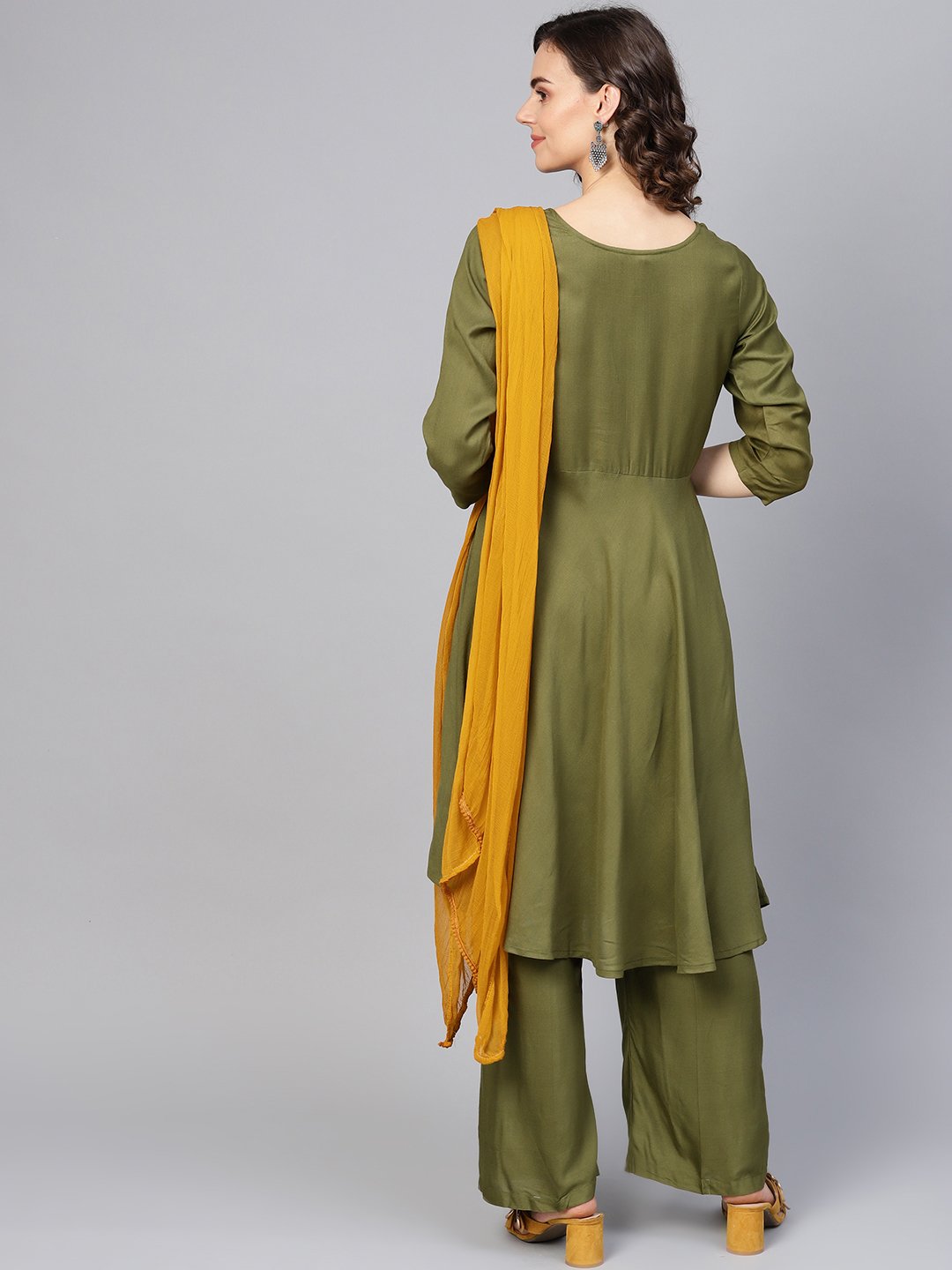 Jompers Women Olive Green Solid Kurta with Palazzos & Dupatta | Grocsy