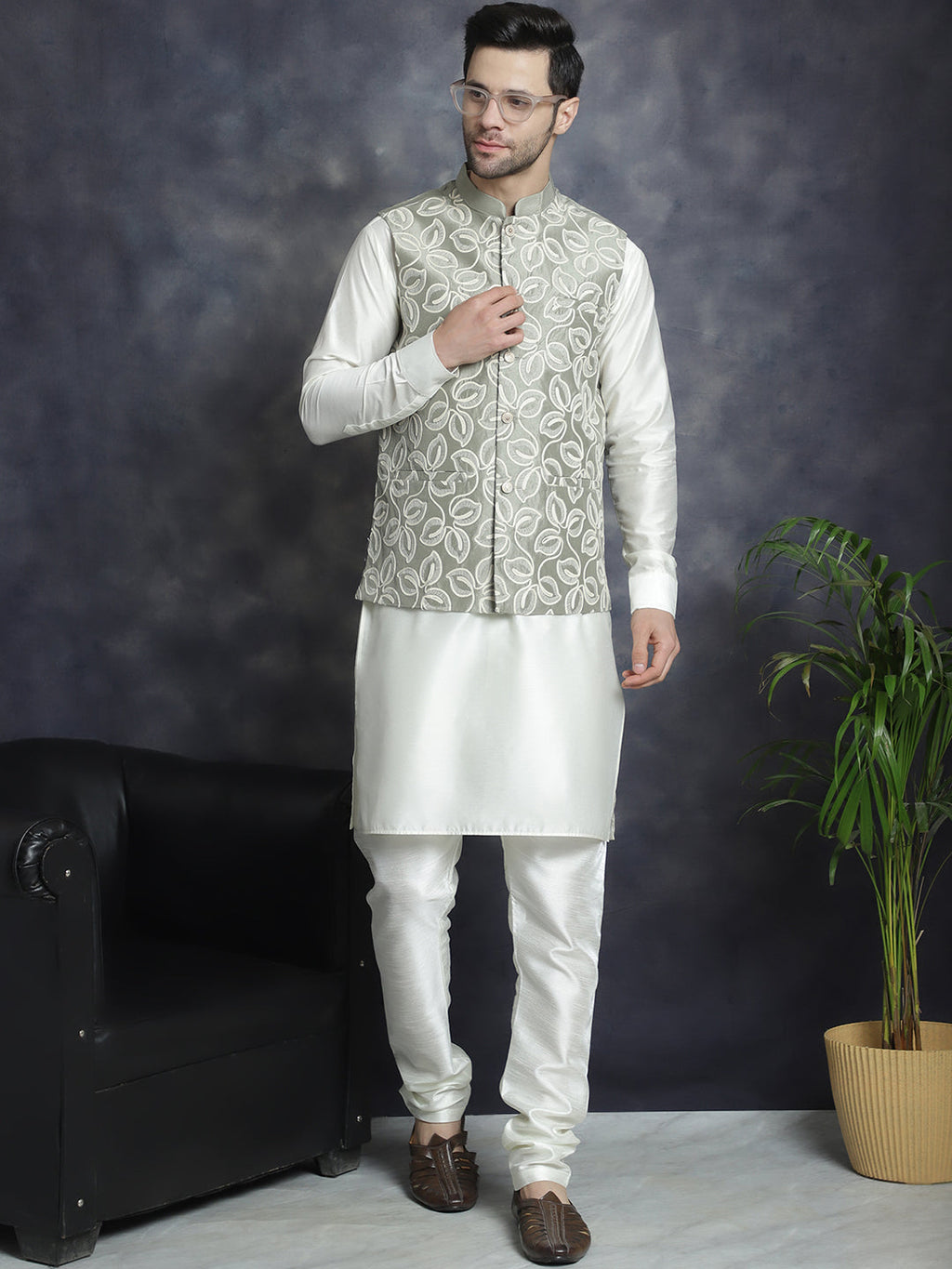 Jompers Men's Embroidred Nehru Jacket With Solid Kurta Pyjama - Pista | Grocsy