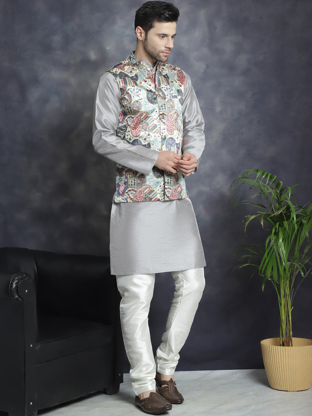 Jompers Men's Digital Print and Zari Work Nehru Jacket With Kurta Pyjama Set - Blue | Grocsy