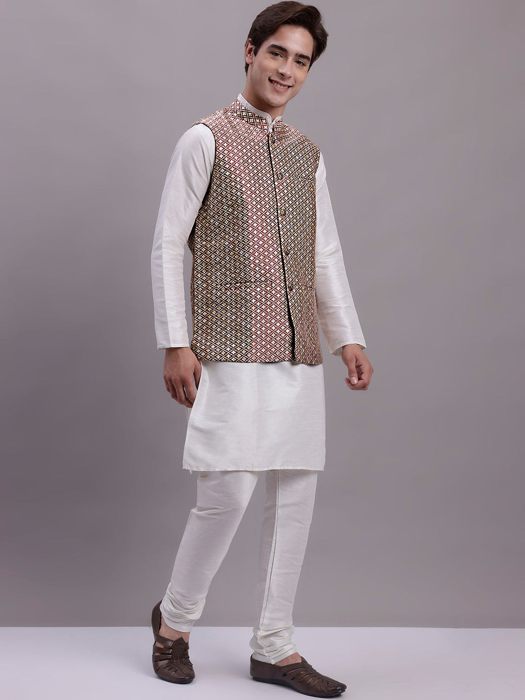 Jompers Men's Peach Woven Design Nehru Jacket With Solid Kurta Pyjama | Grocsy