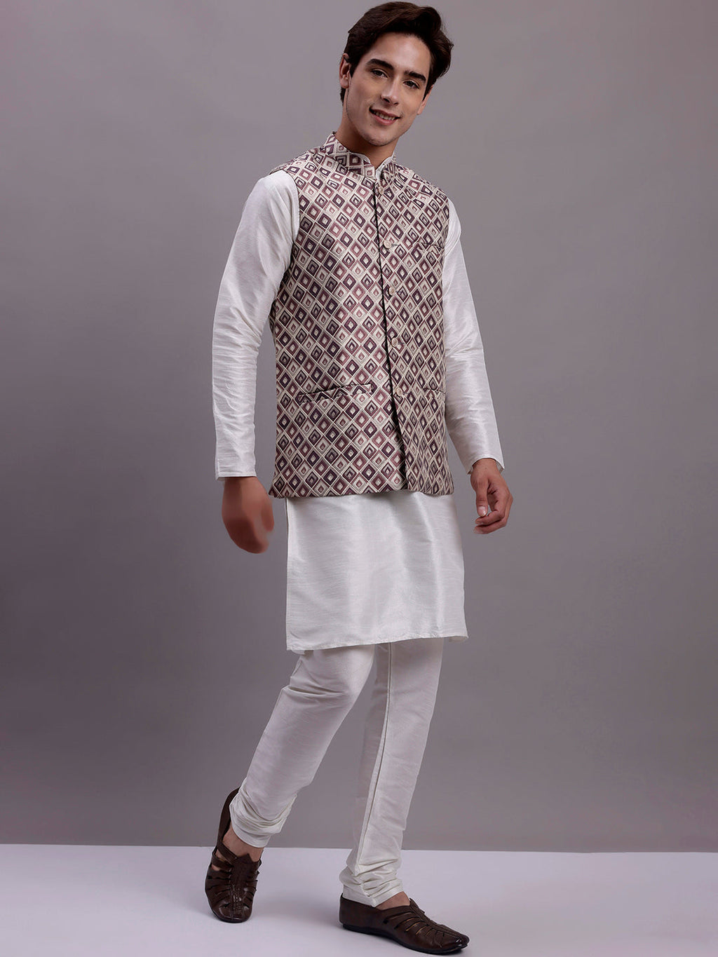 Jompers Men's Purple Woven Design Nehru Jacket With Solid Kurta Pyjama | Grocsy