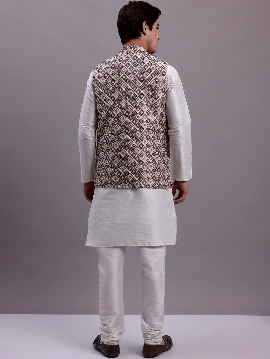 Jompers Men's Purple Woven Design Nehru Jacket With Solid Kurta Pyjama | Grocsy