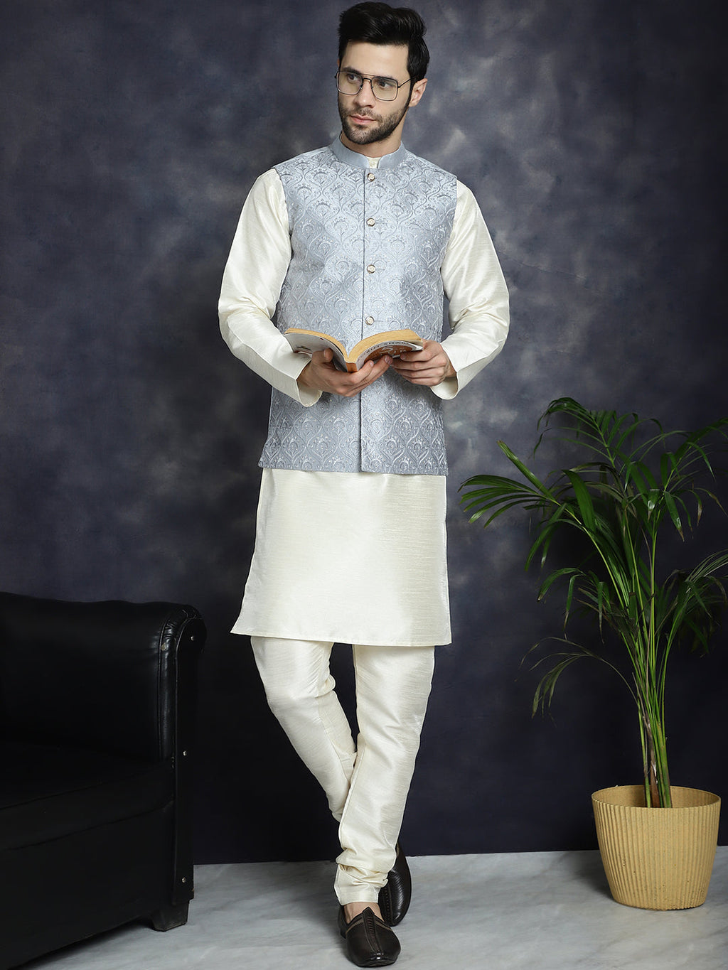 Jompers Men's Sequins and Embroidred Nehru Jacket With Solid Kurta Pyjama - Grey | Grocsy