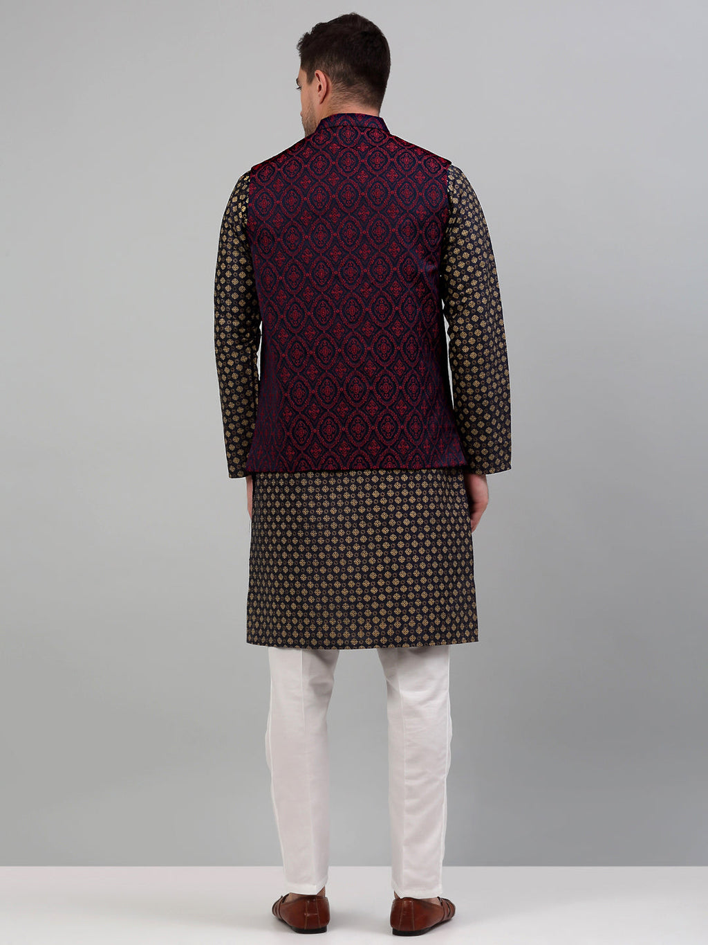 Jompers Men's Woven Design Nehru Jacket with Printed Kurta Pyjama Set - Maroon | Grocsy