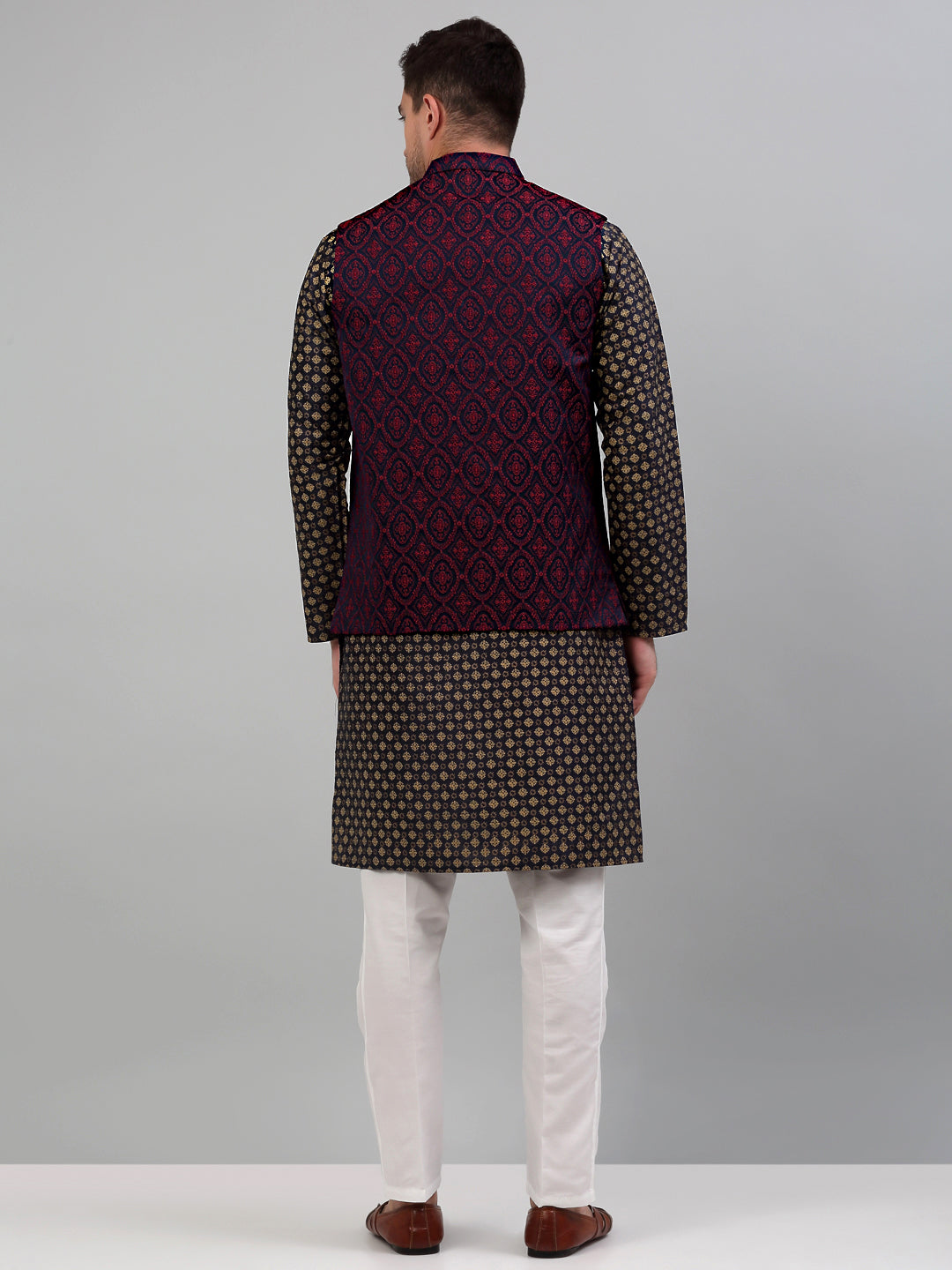 Jompers Men's Woven Design Nehru Jacket with Printed Kurta Pyjama Set - Maroon | Grocsy