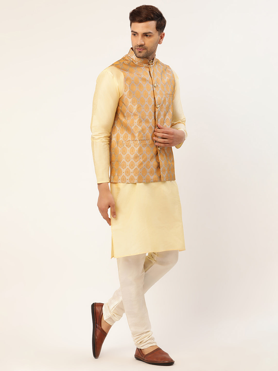 Jompers Men's Woven Design Nehru Jacket and Kurta Pyjama Set - Silver | Grocsy