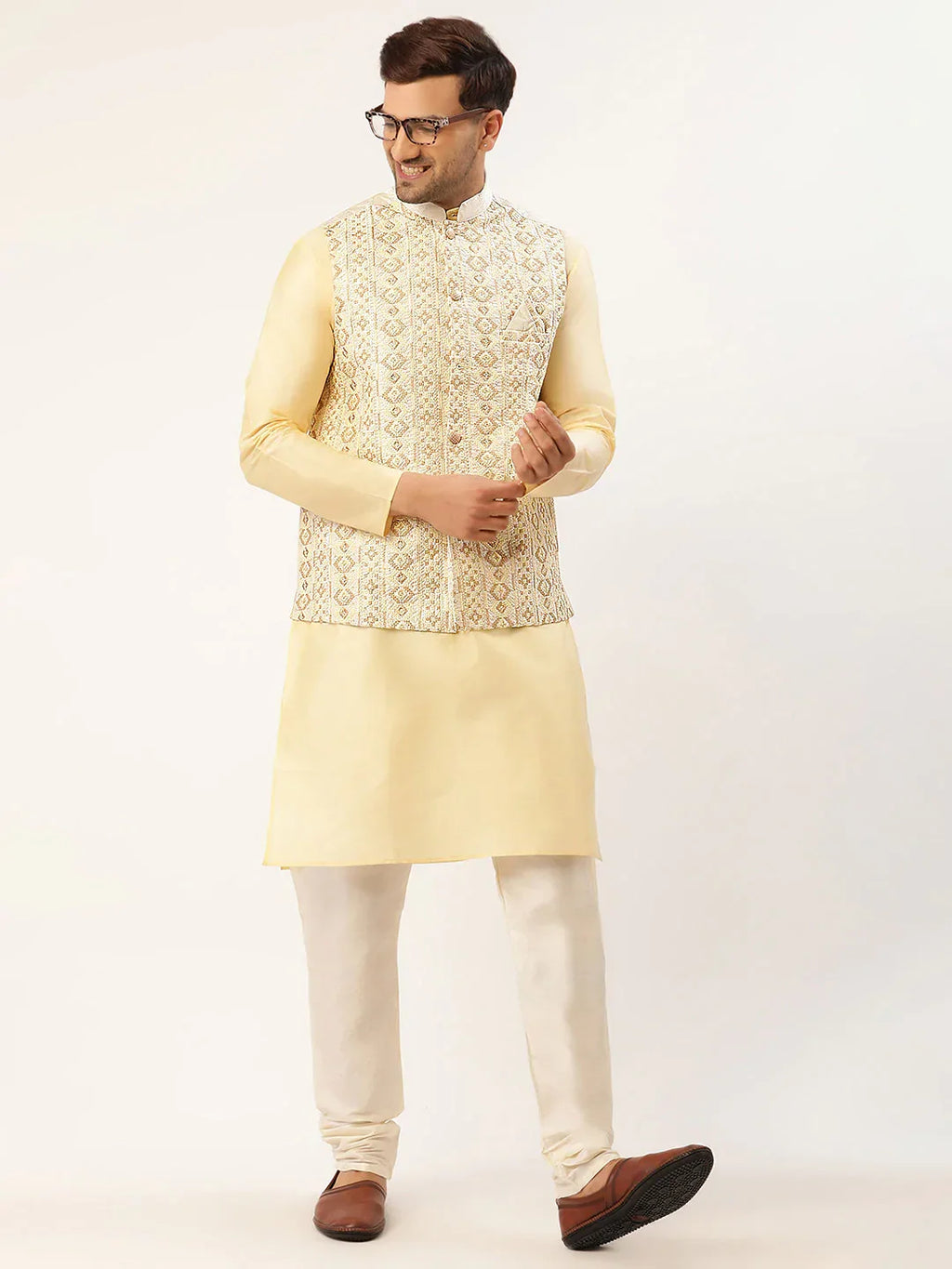 Jompers Men's Solid Kurta Pyjama With White Embroidered Nehru Jacket | Grocsy