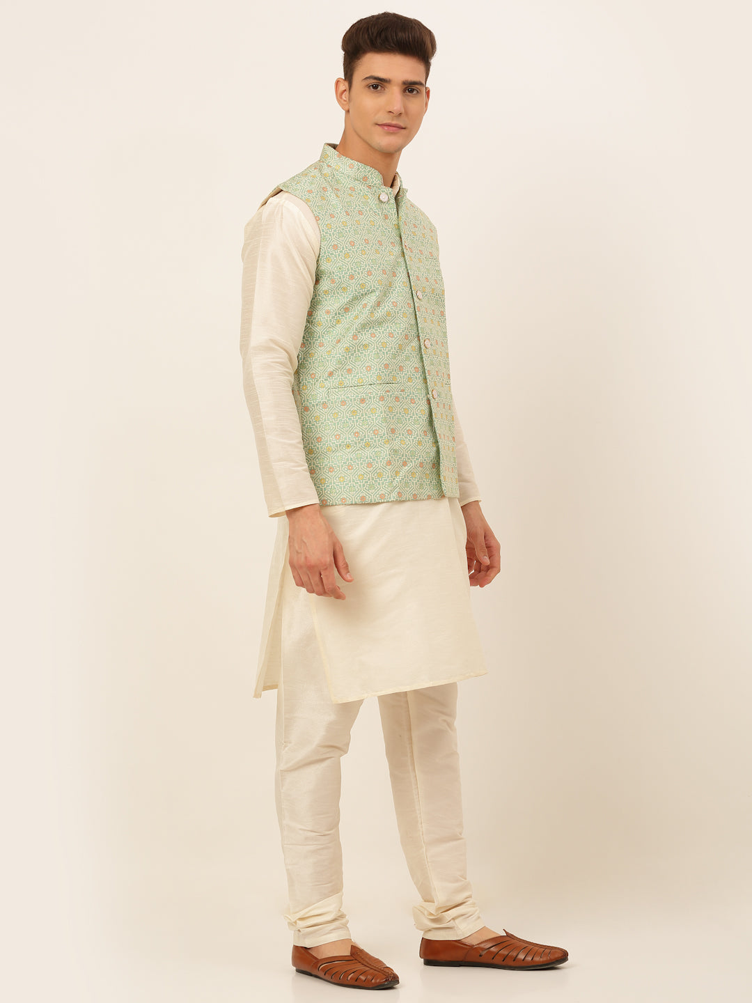 Jompers Men's Solid Kurta Pyjama With Nehru Jacket - Green | Grocsy
