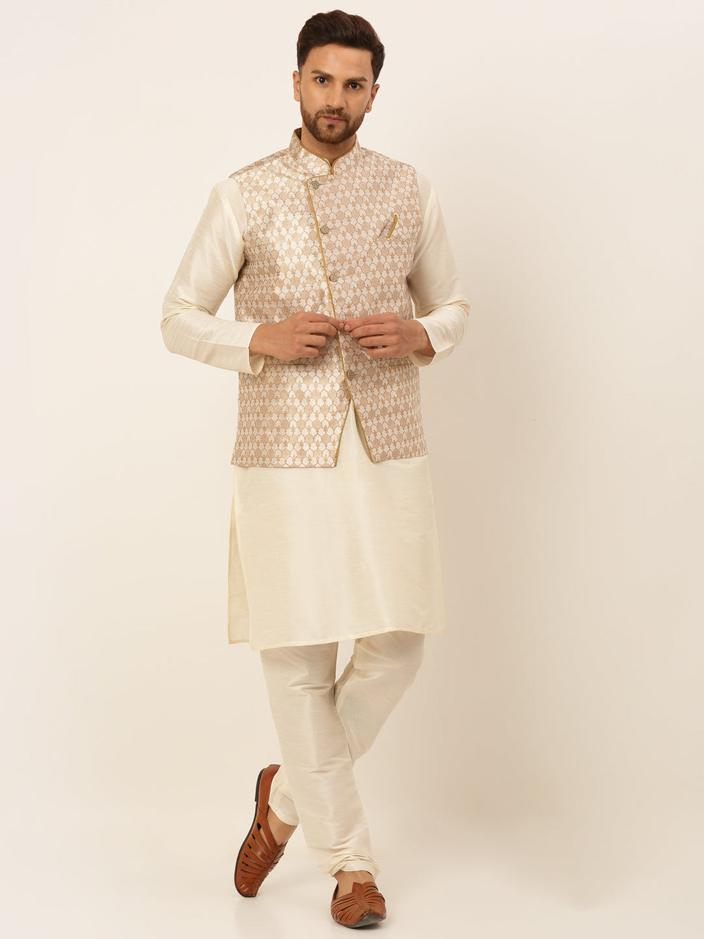 Jompers Men's Solid Kurta Pyjama With Nehru Jacket - Silver | Grocsy