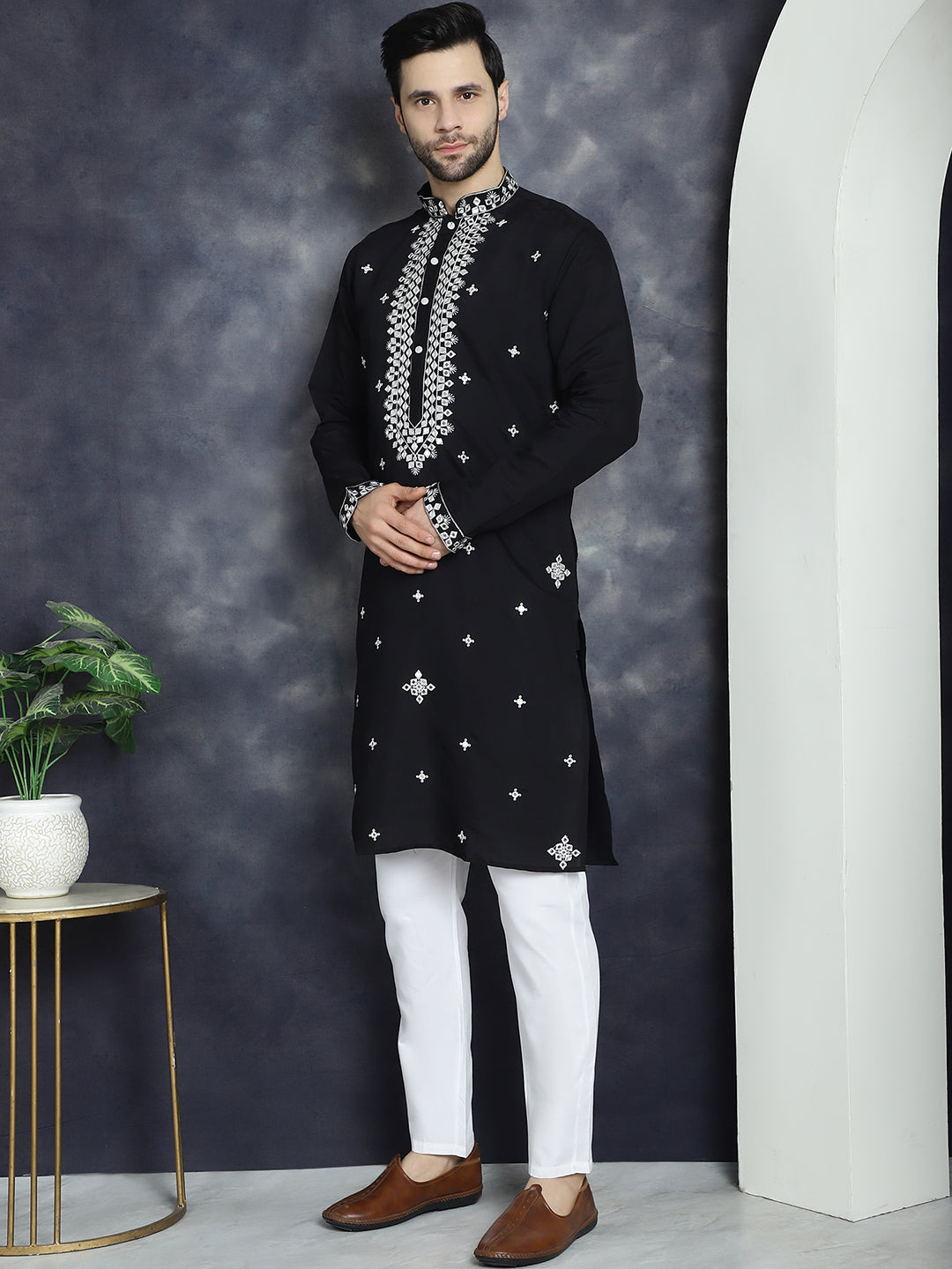 Jompers Men's Embroidered Kurta With Pyjama - Black | Grocsy