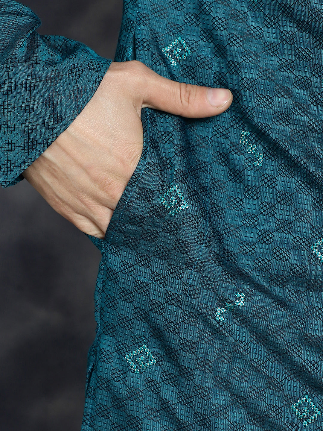 Jompers Men's Sequins Embroidered Kurta With Pyjama - Teal | Grocsy