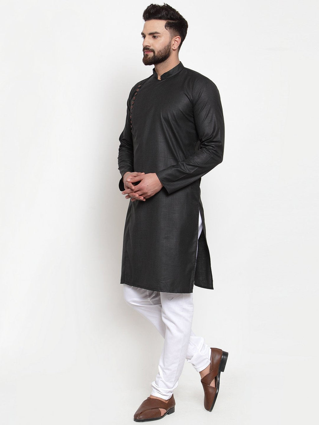 Jompers Men Black Solid Kurta with Churidar | Grocsy