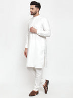 Jompers Men White Solid Kurta Only | Grocsy