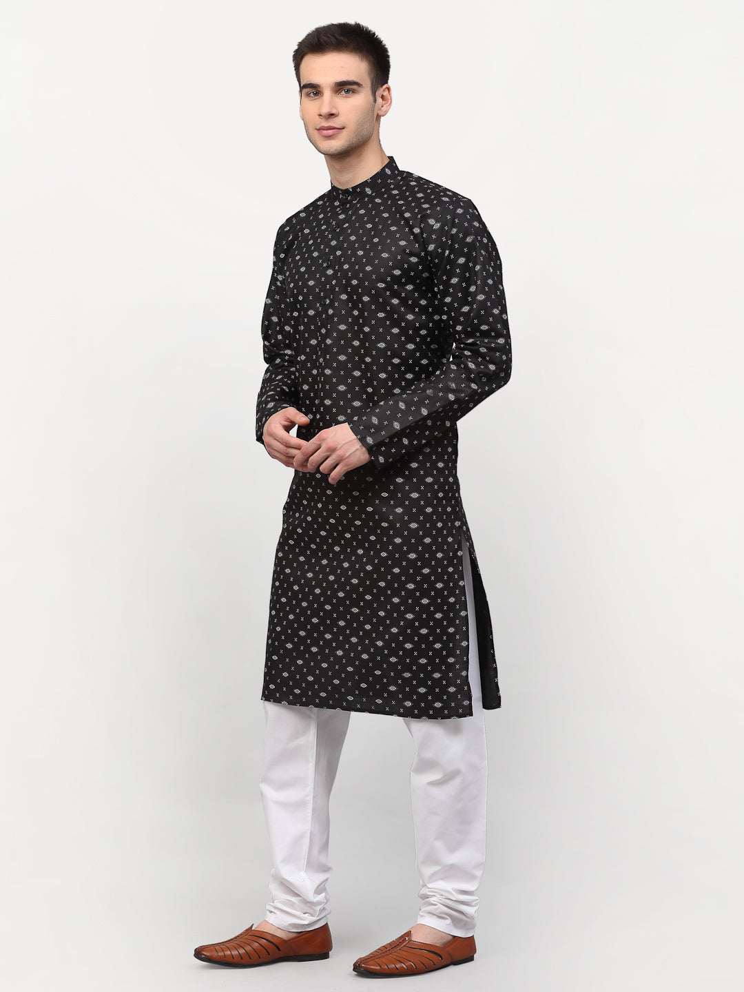 Jompers Men's Black Printed Cotton Kurta Payjama Sets | Grocsy