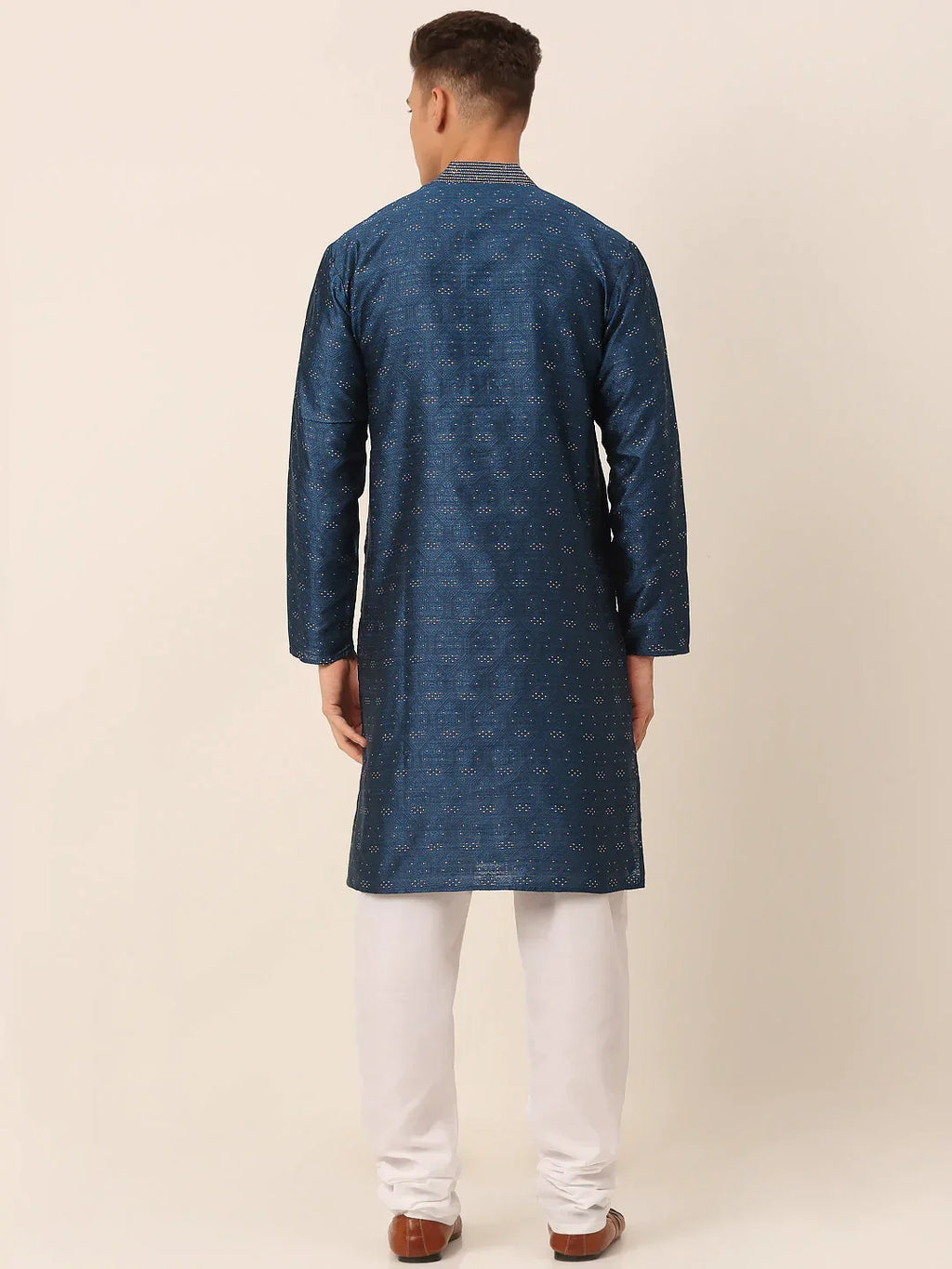 Jompers Men's Silk Blend Collar Embroidered Kurta Pyjama Set - Peacock | Grocsy