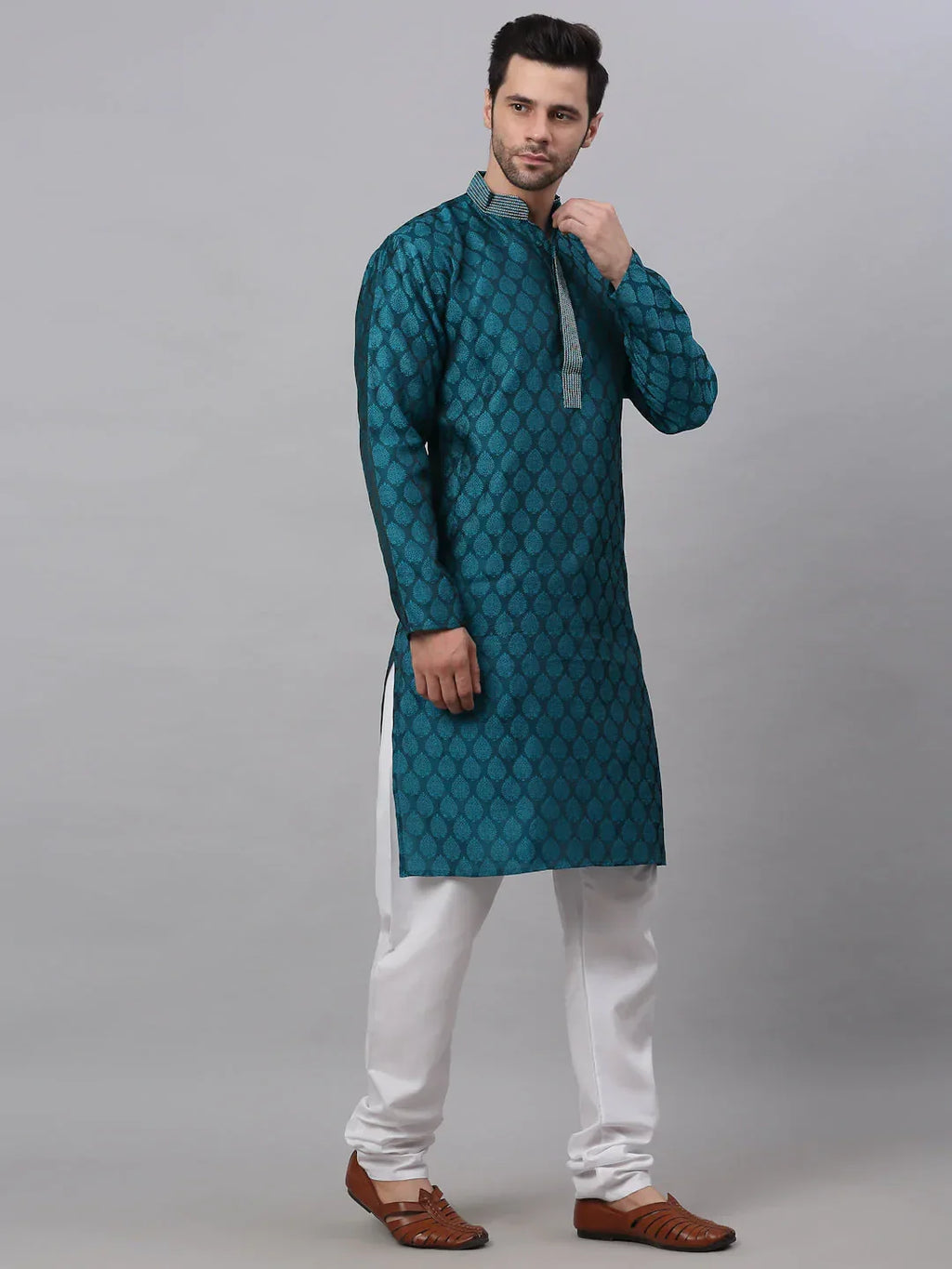 Jompers Men's Silk Blend Collar Embroidered Kurta Pyjama Set - Peacock | Grocsy