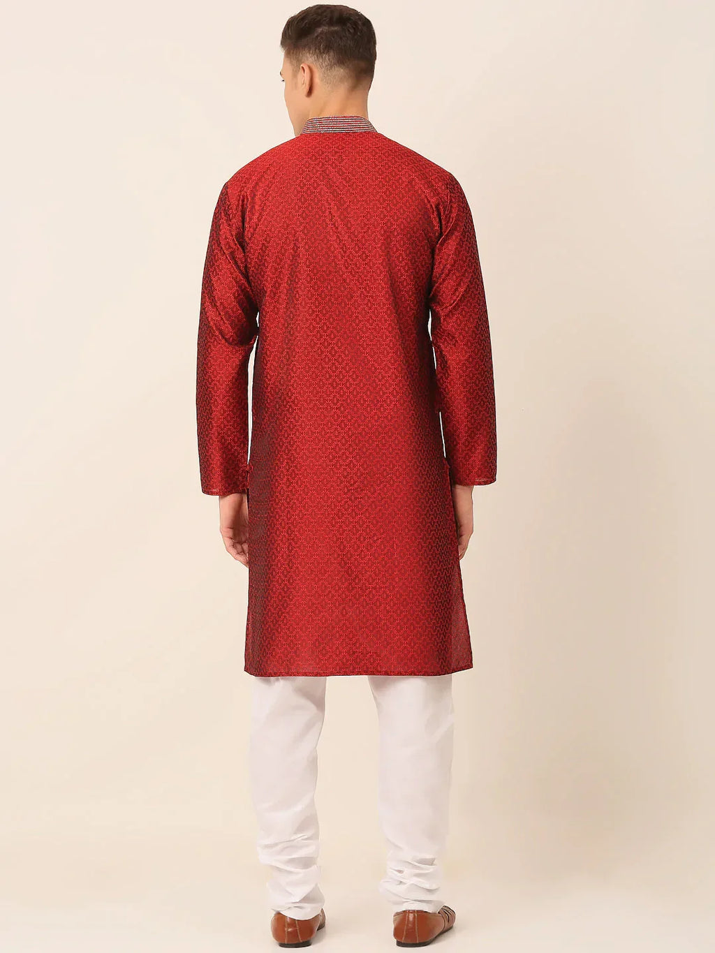 Jompers Men's Silk Blend Collar Embroidered Kurta Pyjama Set - Maroon | Grocsy