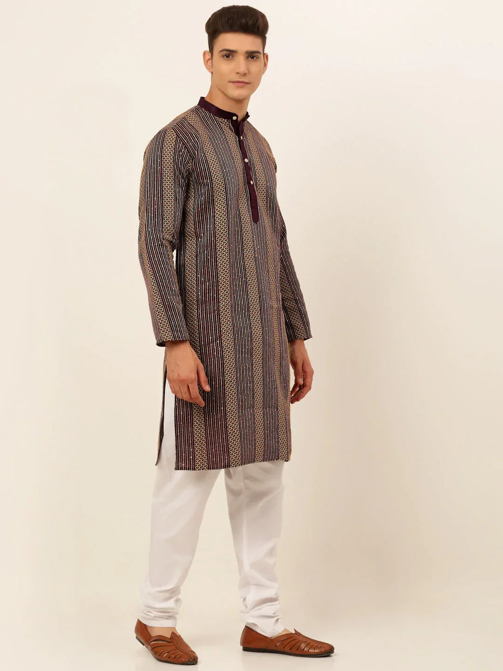 Jompers Men's Purple Embroiderd Kurta Pajama | Grocsy