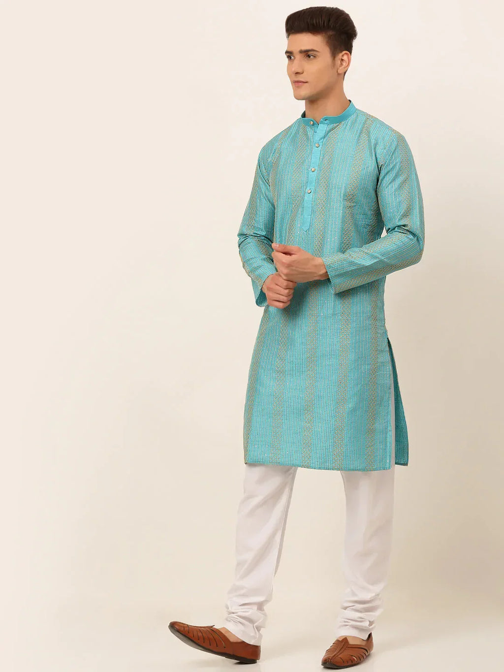 Jompers Men's Sky Blue Embroiderd Kurta Pajama | Grocsy