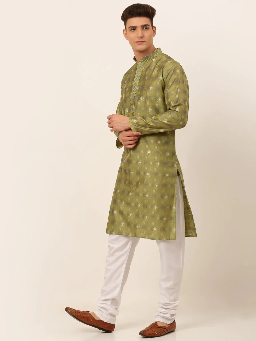 Jompers Men's Green Collar Embroidered Woven Design Kurta Pajama | Grocsy