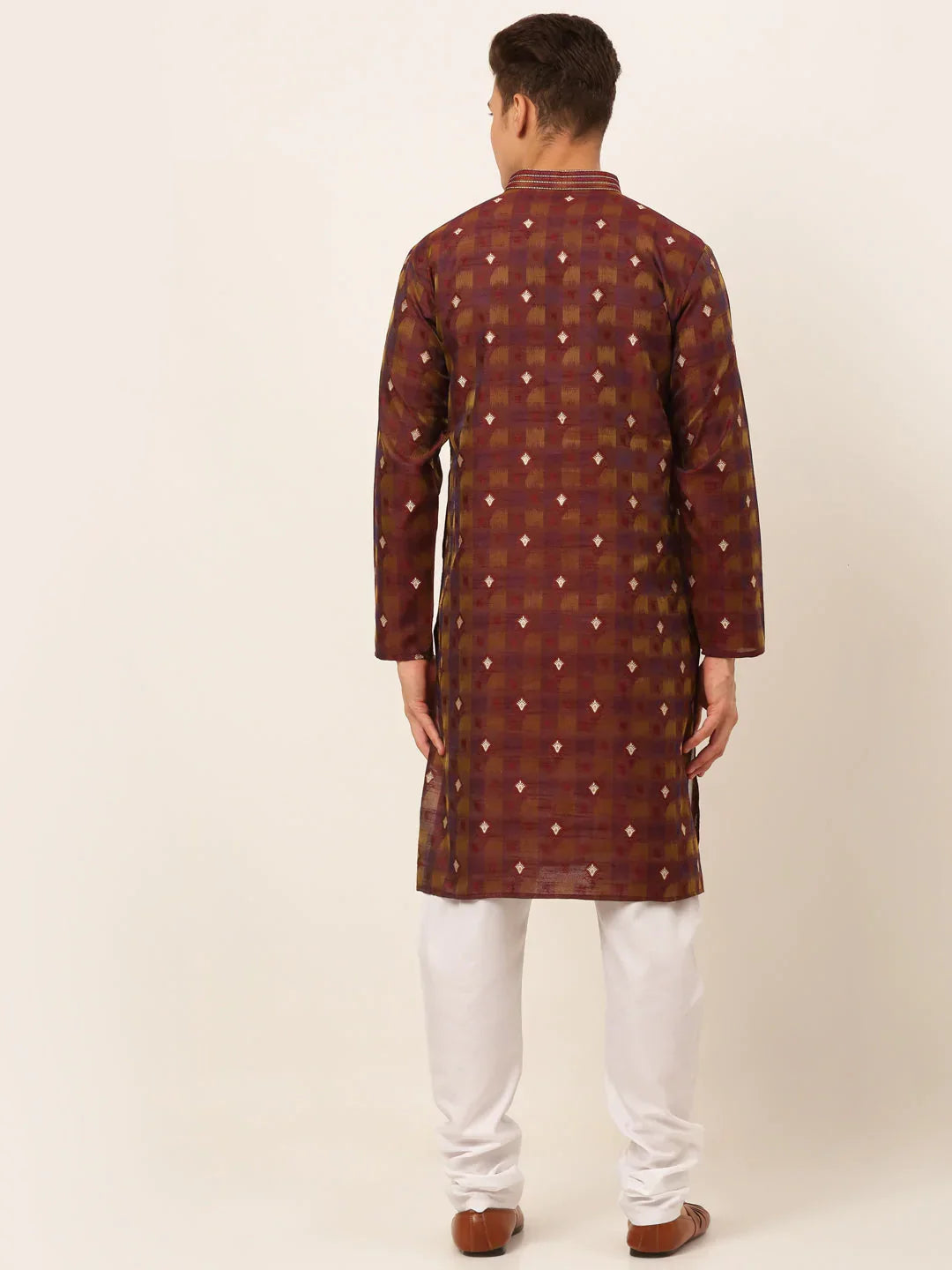 Jompers Men's Maroon Collar Embroidered Woven Design Kurta Pajama | Grocsy
