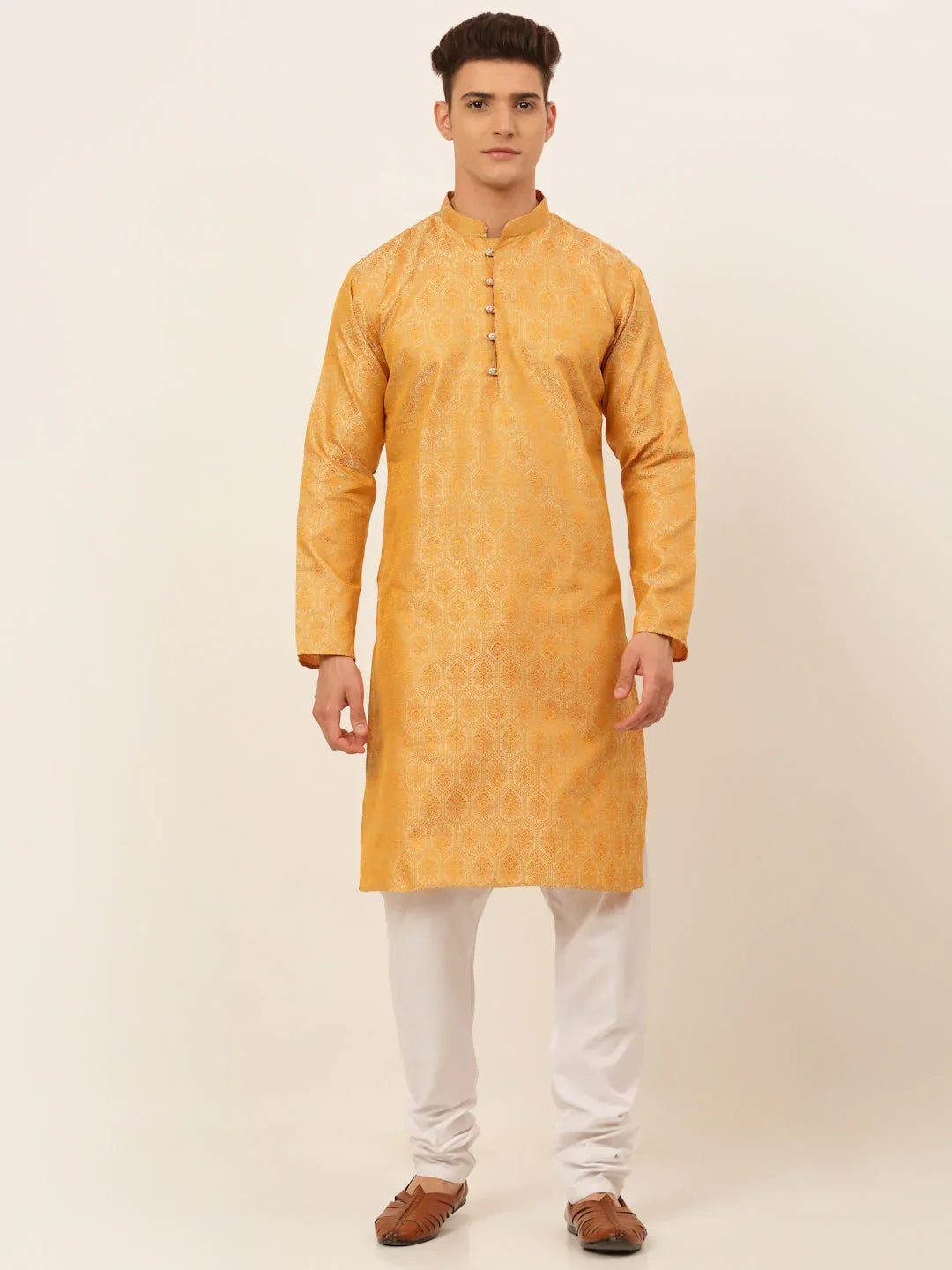 Jompers Men's Silver and Golden Woven Design Kurta Pajama | Grocsy