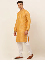 Jompers Men's Silver and Golden Woven Design Kurta Pajama | Grocsy