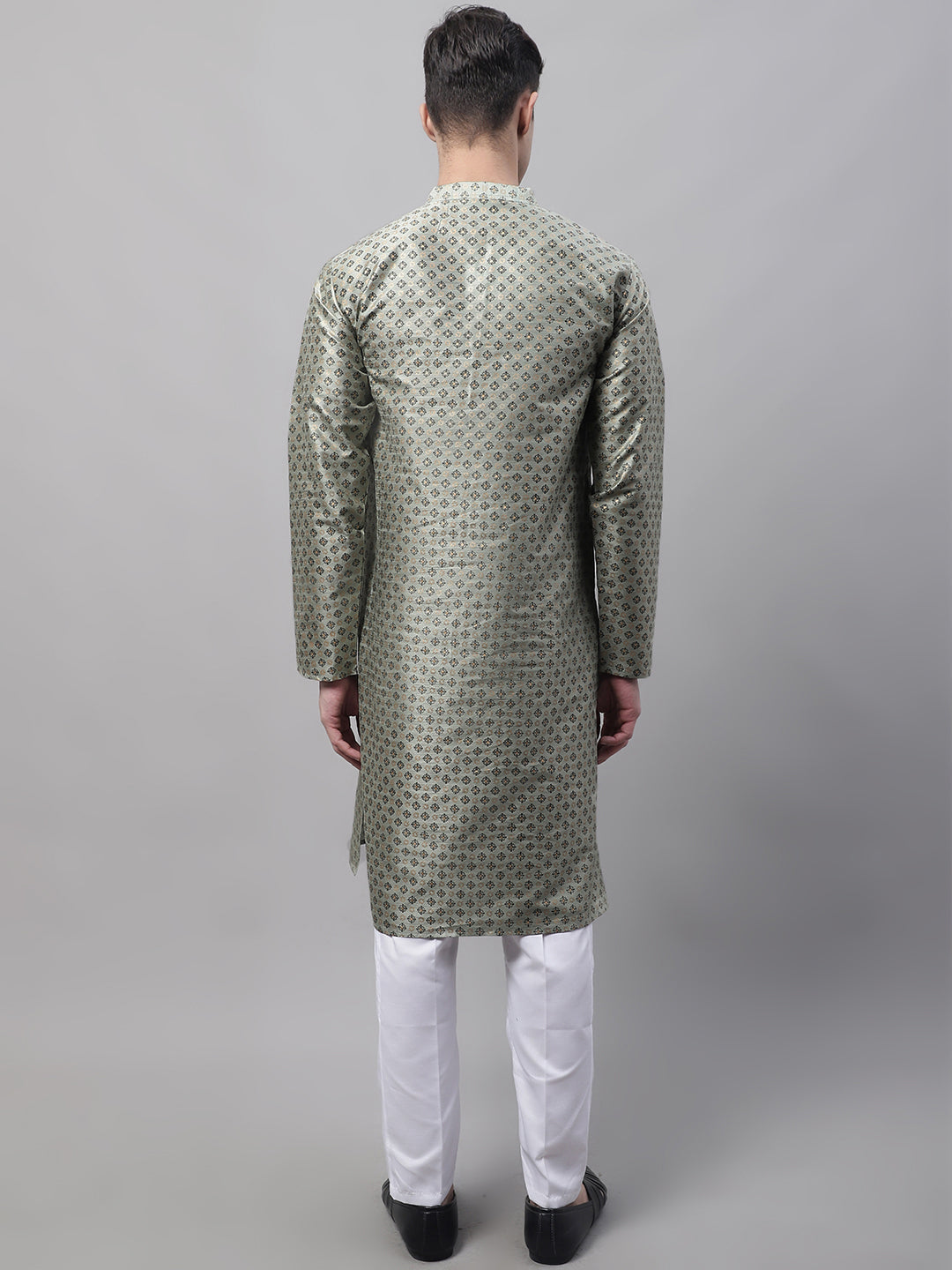 Jompers Men's Green Printed Silk Blend Kurta Payjama | Grocsy