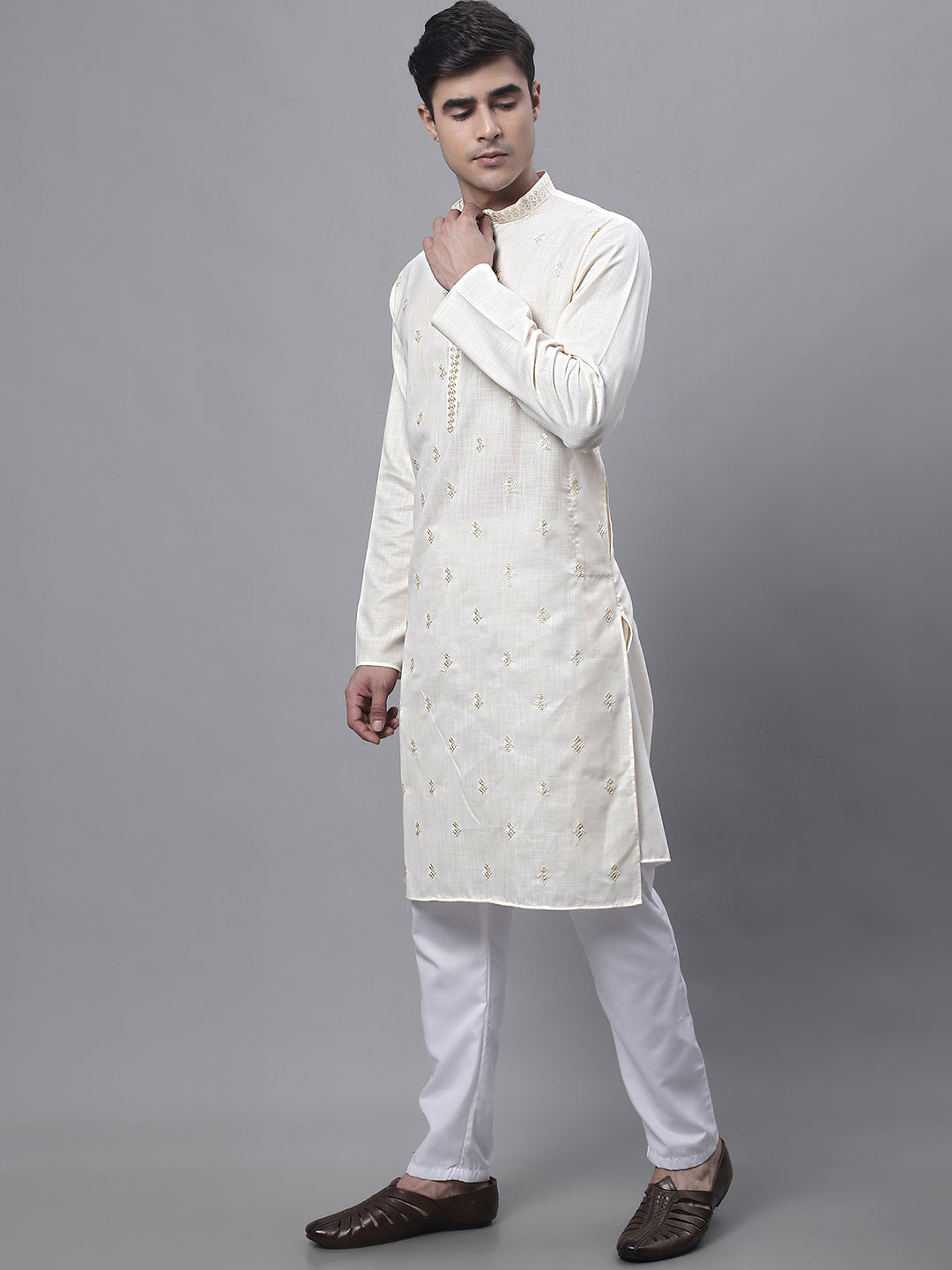 Jompers Men's White Embroidered Straight Kurta Pyjama Set | Grocsy