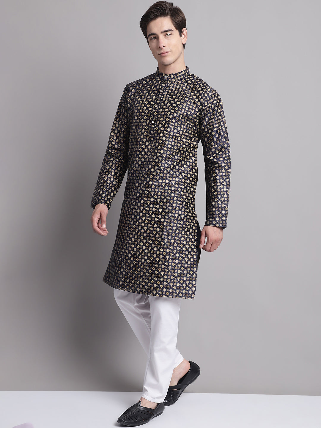 Jompers Men's Black Printed Silk Blend Kurta Payjama | Grocsy