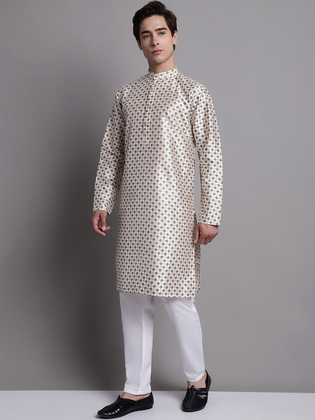 Jompers Men's Grey Printed Silk Blend Kurta Payjama | Grocsy
