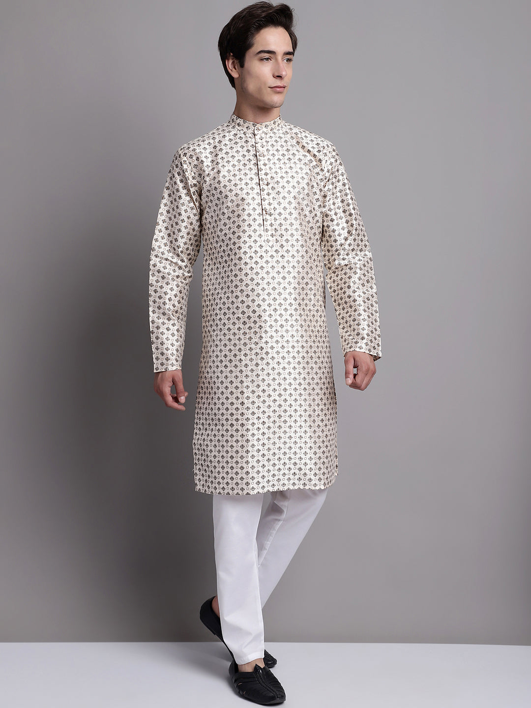 Jompers Men's Grey Printed Silk Blend Kurta Payjama | Grocsy