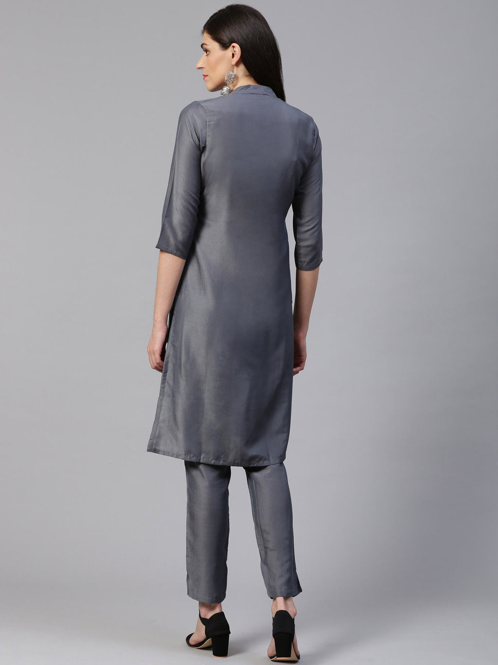 Jompers Women Grey Embroidered Solid Kurta with Trousers | Grocsy
