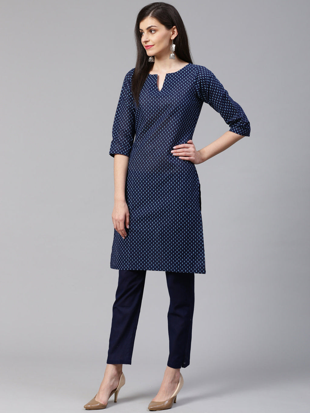 Jompers Women Blue Printed Kurta with Trousers | Grocsy