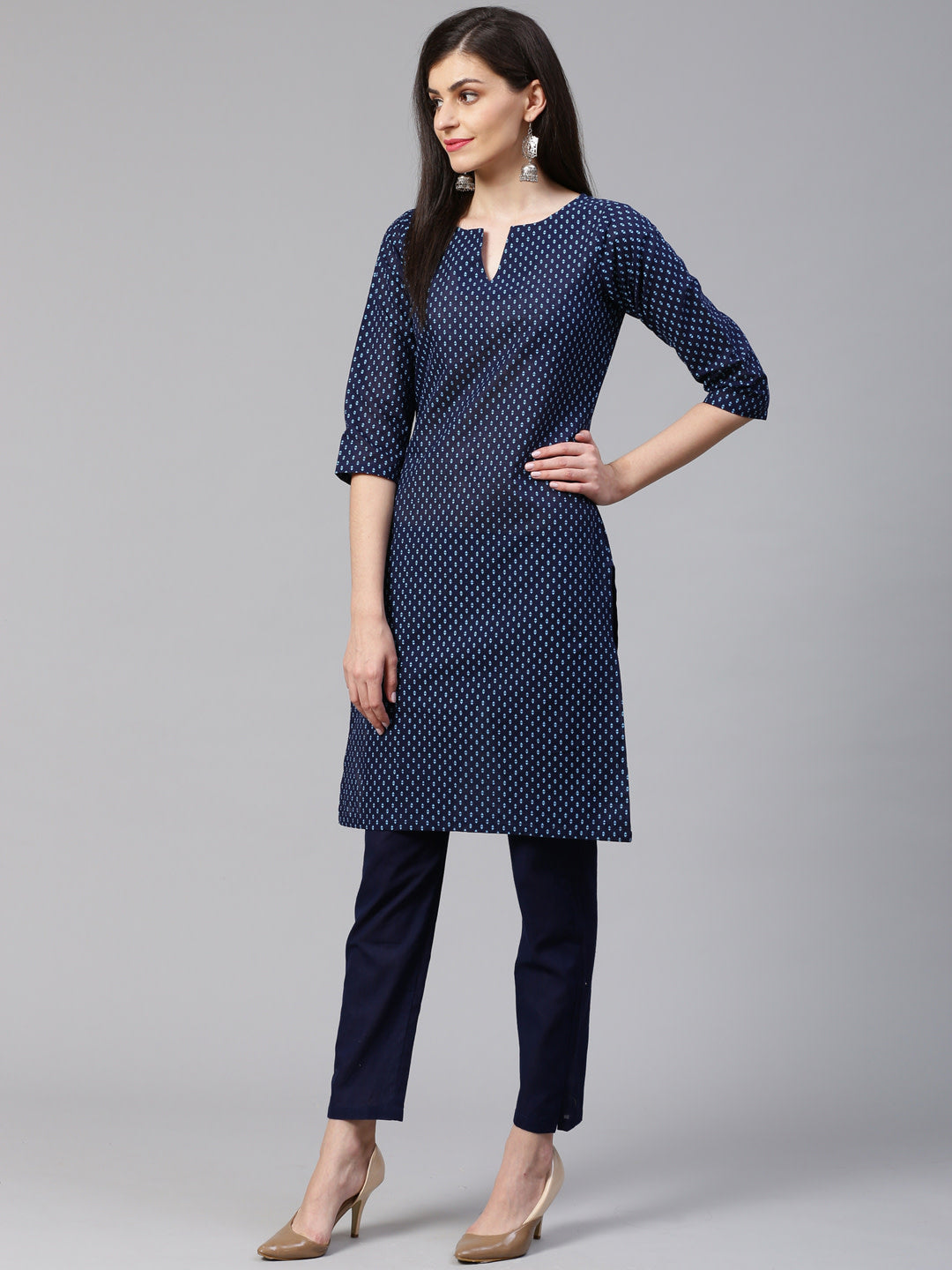 Jompers Women Blue Printed Kurta with Trousers | Grocsy