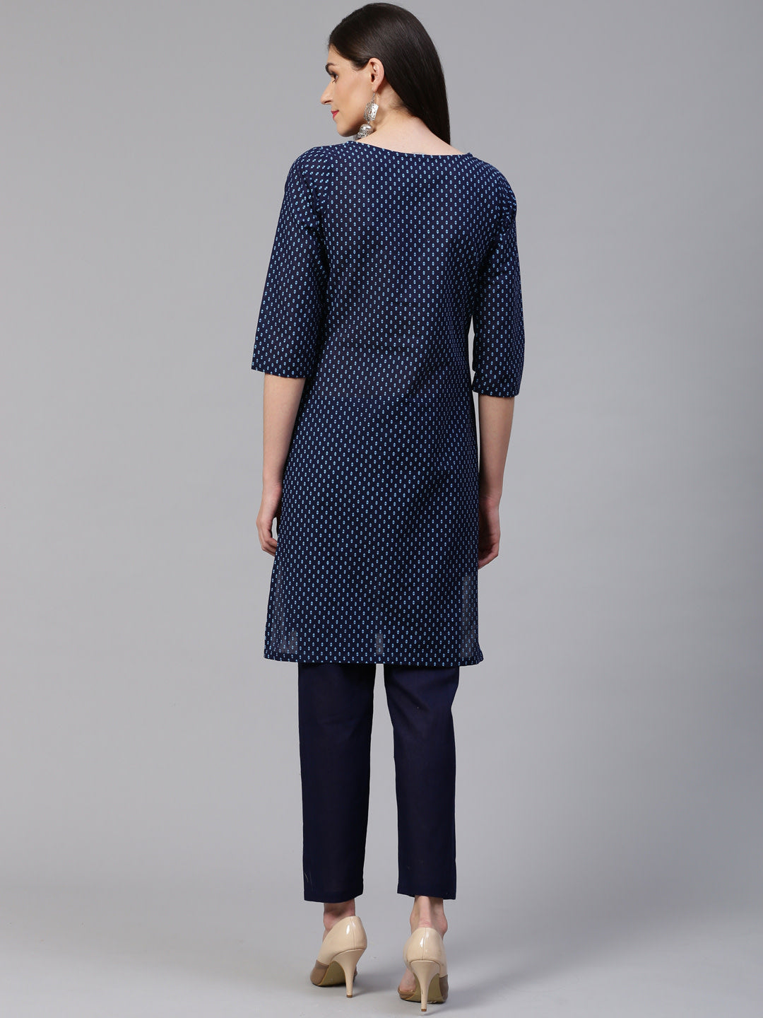 Jompers Women Blue Printed Kurta with Trousers | Grocsy