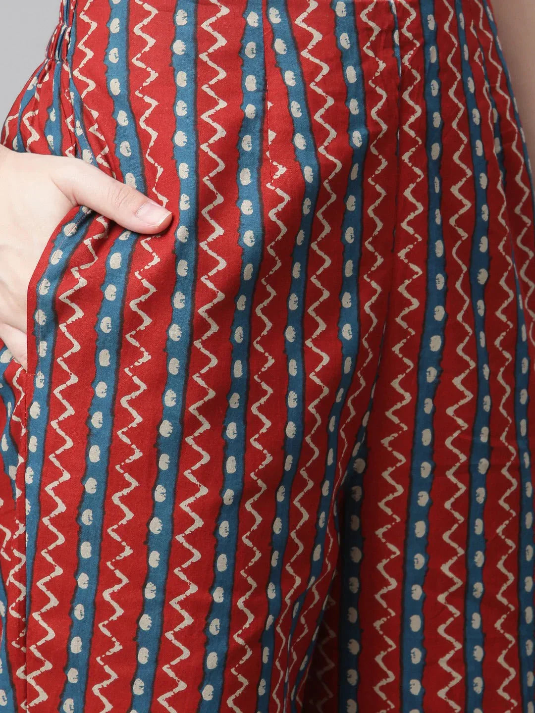 Jompers Women's Maroon & Blue Printed Regular Pure Cotton Kurta with Trousers & With Dupatta | Grocsy